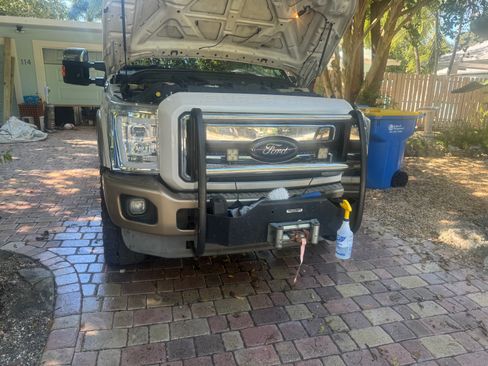 Used 2014 Ford F350 King Ranch w/ King Ranch w/Chrome Package image 6