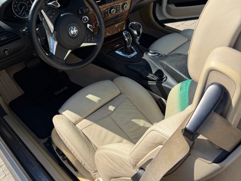 Used 2008 BMW 650i Convertible image 10