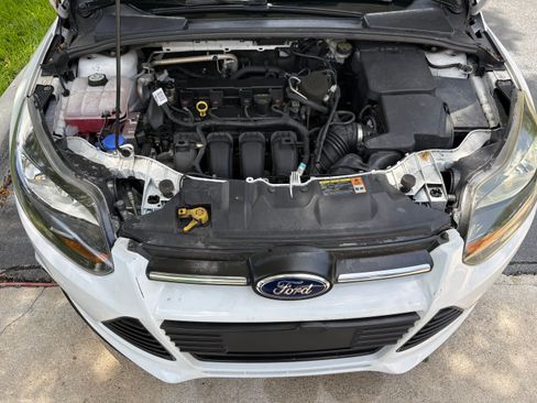 Used 2013 Ford Focus SE FWD image 11