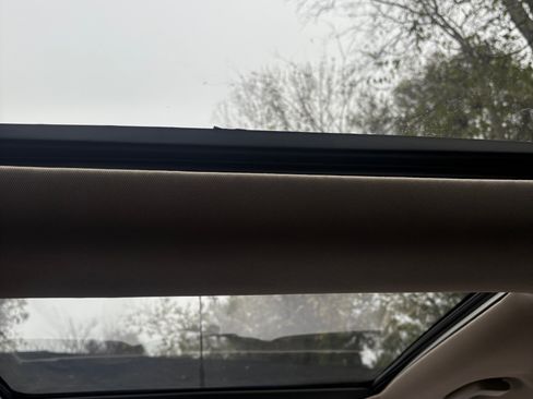 Used 2014 Ford Edge Limited w/ Equipment Group 302A image 13