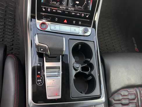 Used 2024 Audi RS Q8 AWD/4WD image 23