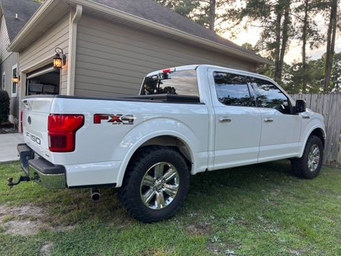 Used 2020 Ford F150 Lariat w/ Equipment Group 502A Luxury AWD/4WD image 1