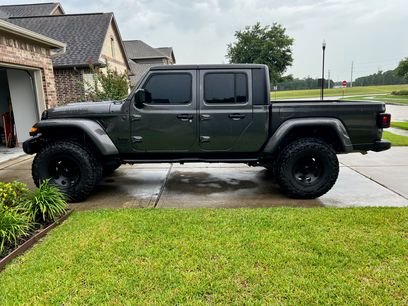 Used 2023 Jeep Gladiator Sport