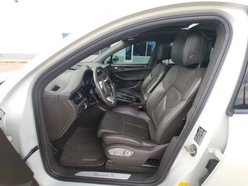 Used 2019 Porsche Macan S AWD/4WD image 13