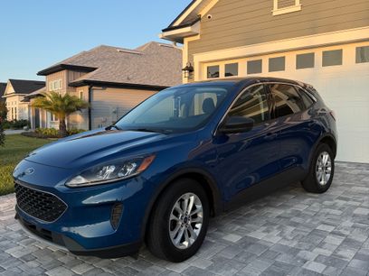 Used 2022 Ford Escape SE