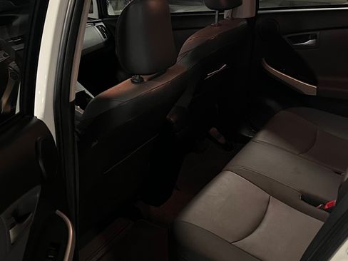 Used 2014 Toyota Prius Prime Advanced image 10