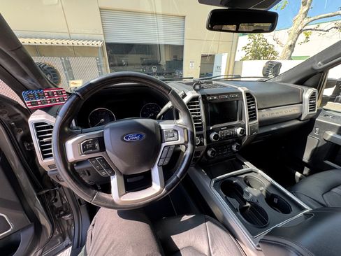 Used 2021 Ford F250 Platinum w/ FX4 Off-Road Package image 20