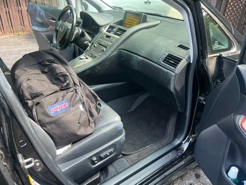 Used 2010 Lexus HS 250h w/ Preferred Accessory Package FWD image 9