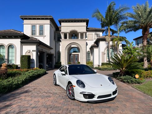 Used 2014 Porsche 911 Carrera S image 1