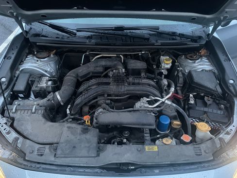 Used 2018 Subaru Impreza 2.0i Premium image 15