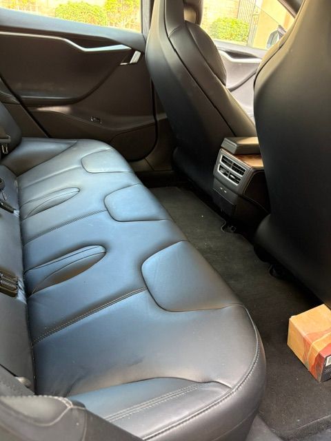 Used 2017 Tesla Model S 75 RWD image 9