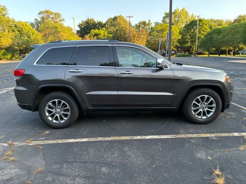 Used 2015 Jeep Grand Cherokee Limited AWD/4WD image 4
