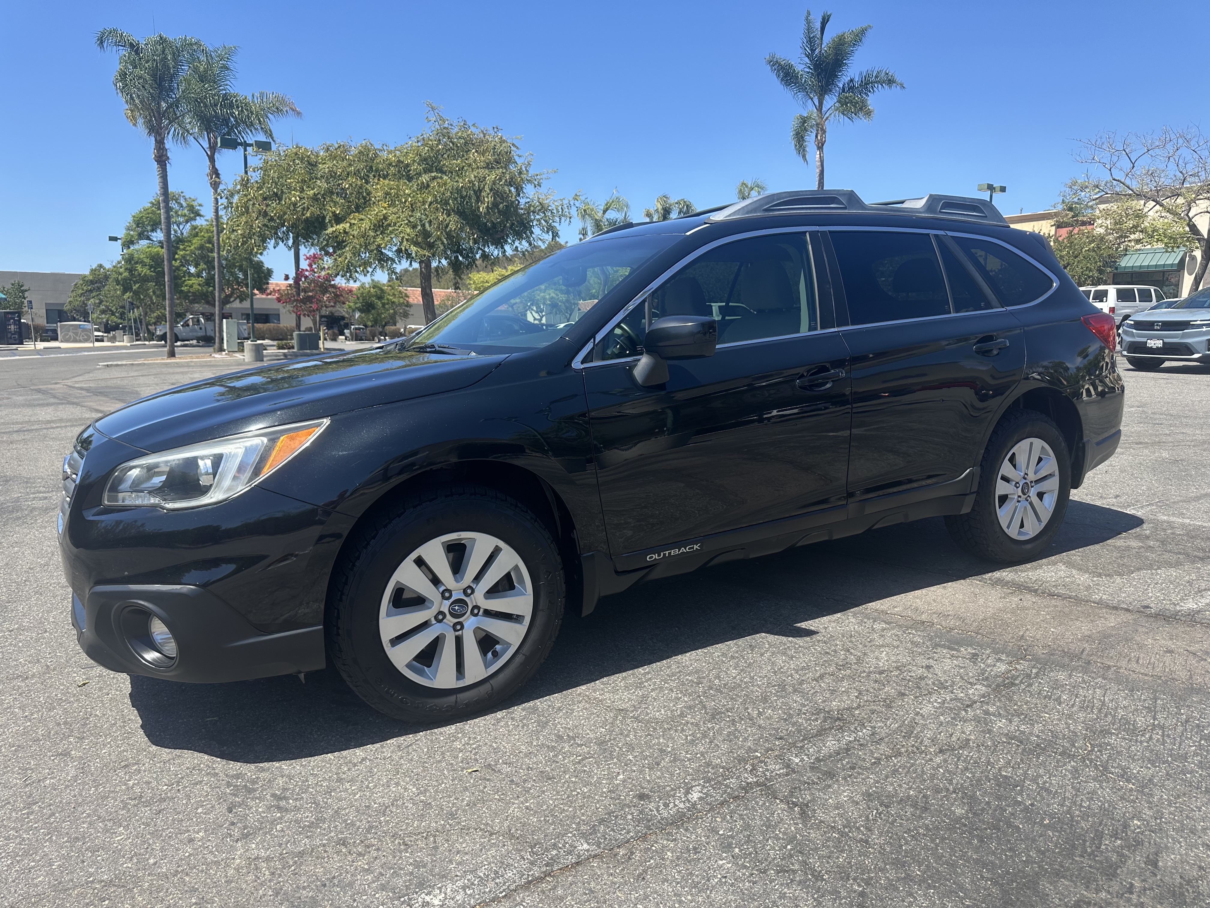 Used 2015 Subaru Outback 2.5i Premium w/ Popular Package #2 AWD/4WD image 14