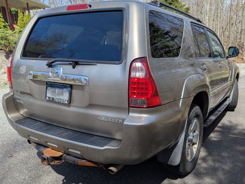 Used 2008 Toyota 4Runner Sport image 19