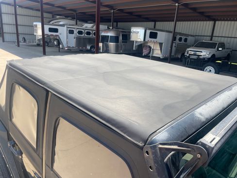 Used 2009 Jeep Wrangler Unlimited X image 13