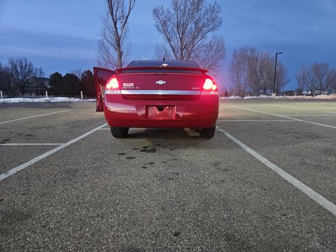 Used 2008 Chevrolet Impala LT w/ Luxury Edition Package image 5