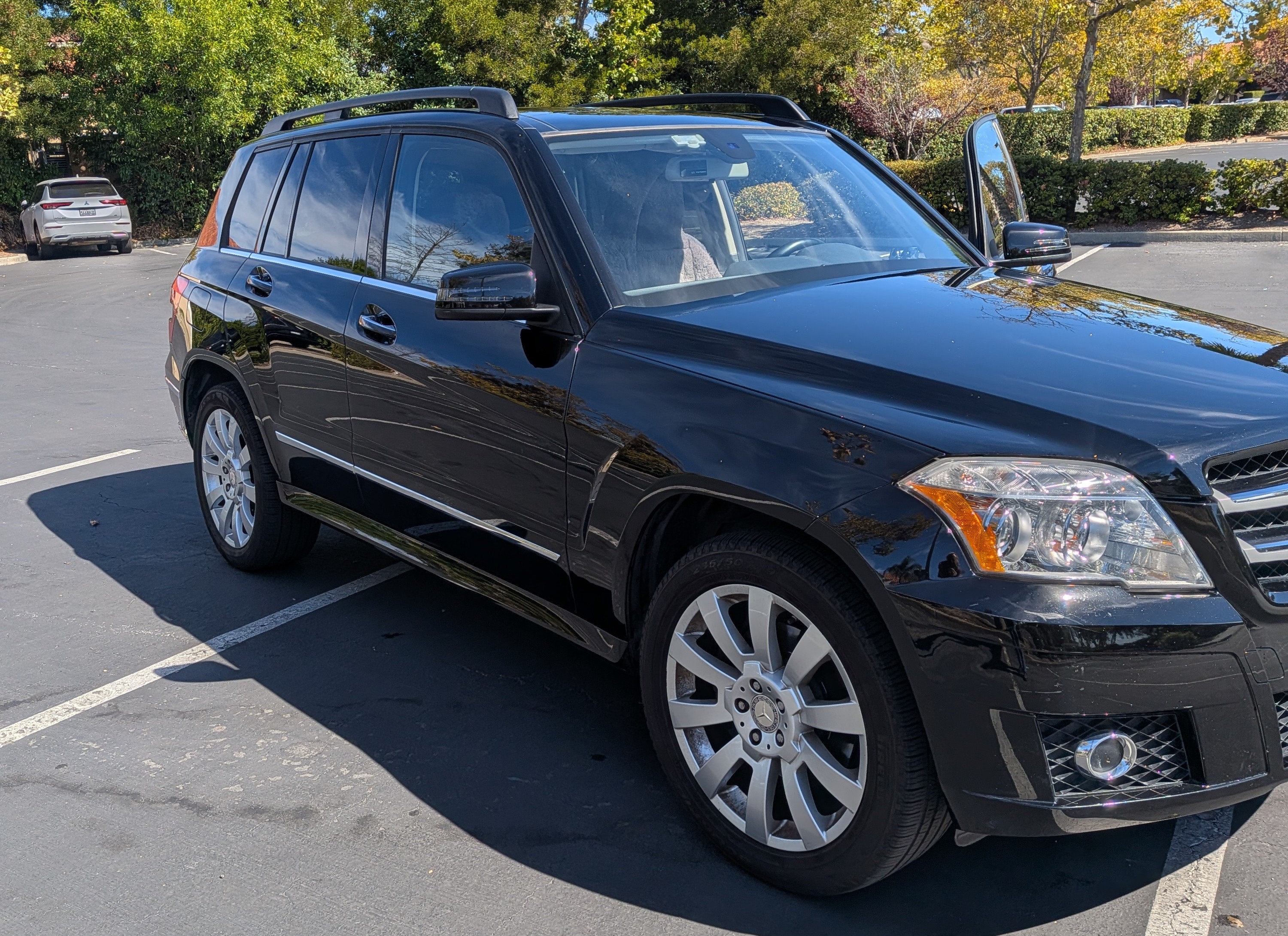Used 2012 Mercedes-Benz GLK 350 2WD image 1