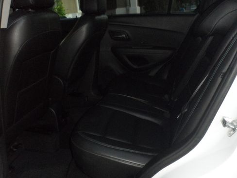 Used 2015 Chevrolet Trax LTZ w/ LPO, Cargo Package image 15