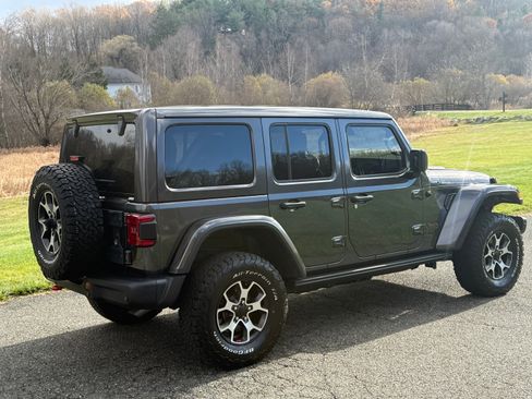 Used 2022 Jeep Wrangler Unlimited Rubicon w/ Steel Bumper Group image 11