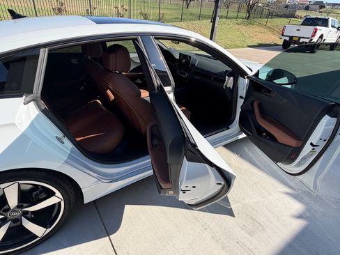 Used 2025 Audi A5 2.0T Premium Plus image 16