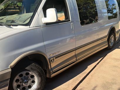 Used 2006 Chevrolet Express 2500 Extended w/ Preferred Equipment Group
