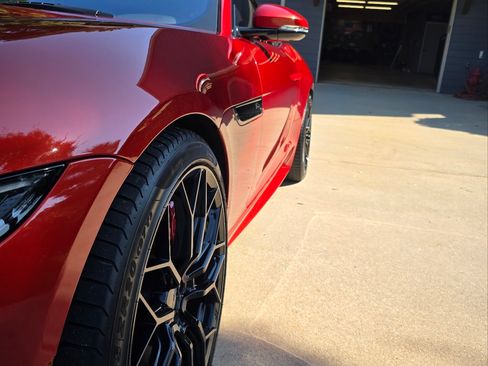 Used 2022 Jaguar F-TYPE R-Dynamic image 9