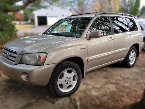 Used 2006 Toyota Highlander Sport image 1