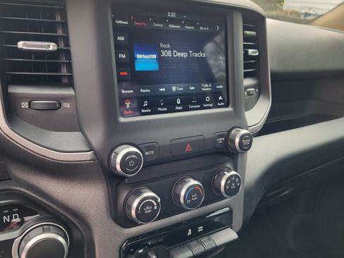 Used 2020 RAM 3500 Tradesman w/ Chrome Appearance Group image 5