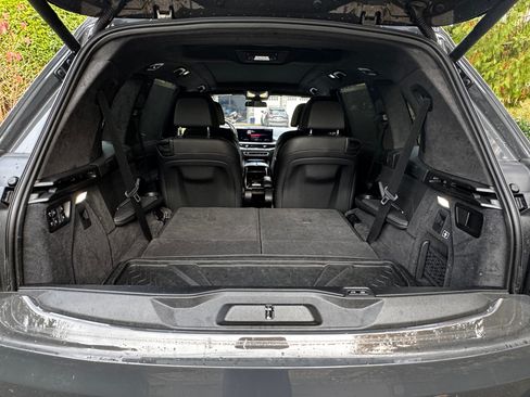 Used 2024 BMW X7 M60i w/ Executive Package image 13