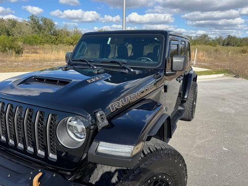 Used 2021 Jeep Wrangler Unlimited Rubicon w/ Trailer Tow Package image 15