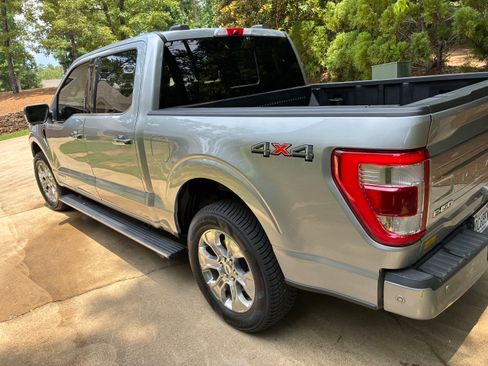 Used 2021 Ford F150 Platinum w/ Equipment Group 701A High AWD/4WD image 4