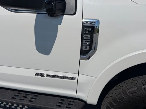 Used 2020 Ford F250 Platinum w/ Tremor Off-Road Package AWD/4WD image 9