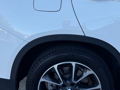 Used 2018 BMW X5 xDrive40e image 6