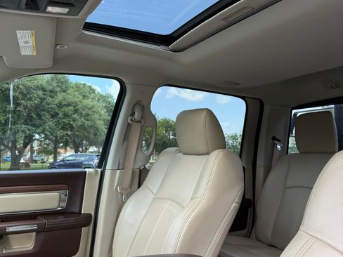 Used 2018 RAM 3500 Laramie AWD/4WD image 11
