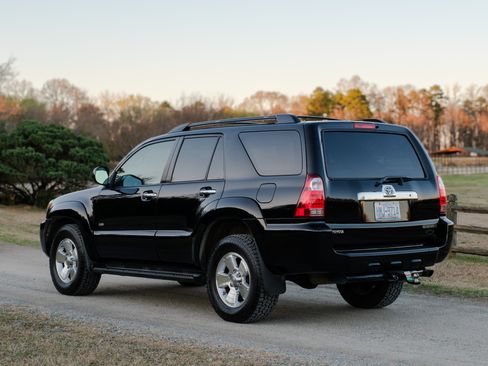 Used 2007 Toyota 4Runner Sport image 5