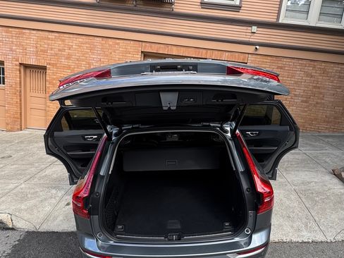 Used 2019 Volvo XC60 T6 Inscription AWD/4WD image 24