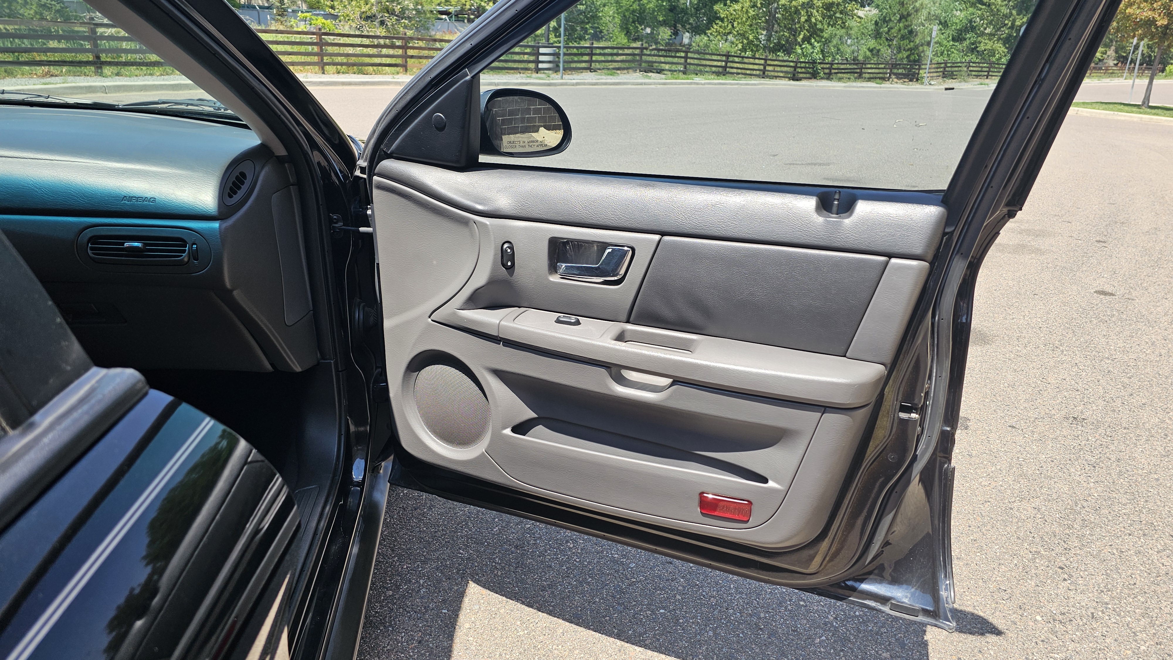 Used 2002 Ford Taurus SEL FWD image 23