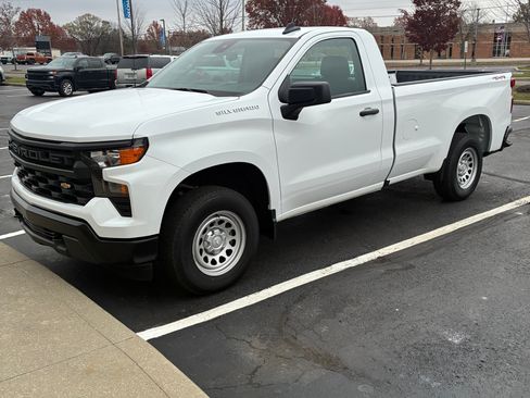 Used 2024 Chevrolet Silverado 1500 W/T w/ Trailering Package image 4