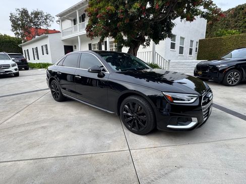 Used 2021 Audi A4 2.0T Premium w/ Convenience Package image 4