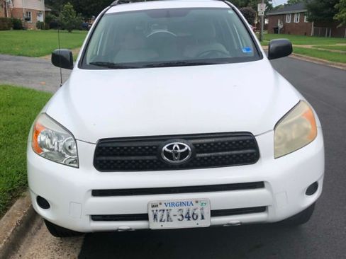 Used 2007 Toyota RAV4 2WD image 4