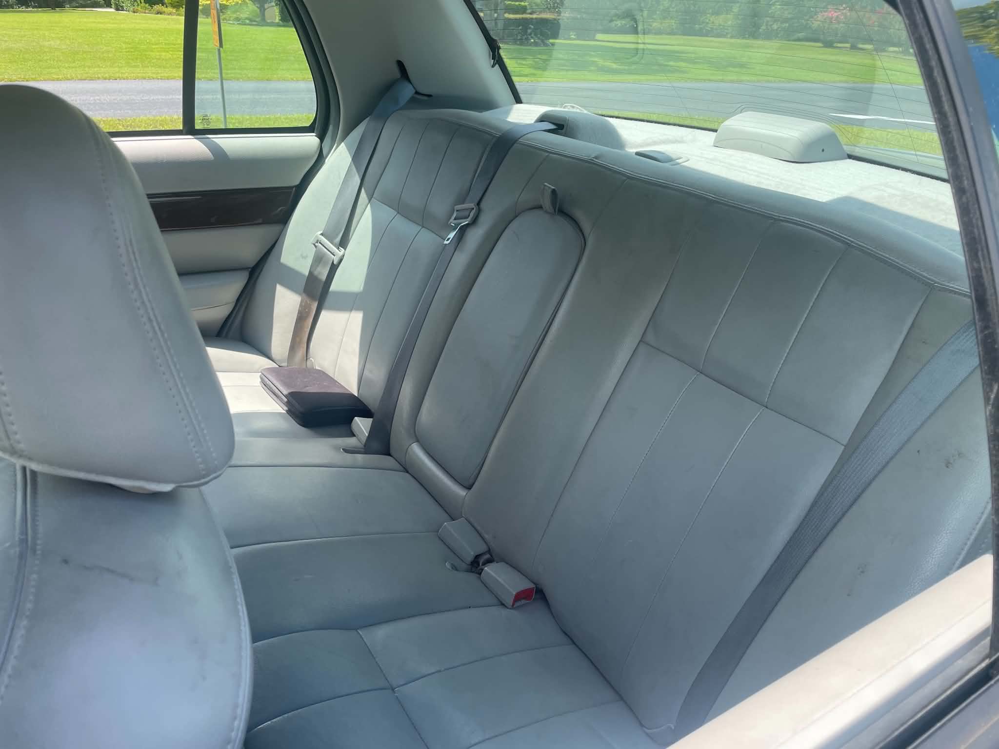 Used 2004 Mercury Grand Marquis LS RWD image 18