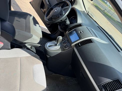 Used 2011 Nissan Sentra 2.0 SR w/ Special Edition Pkg image 17