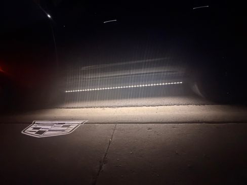 Used 2023 Cadillac Escalade Sport w/ LPO, ONYX Package image 25