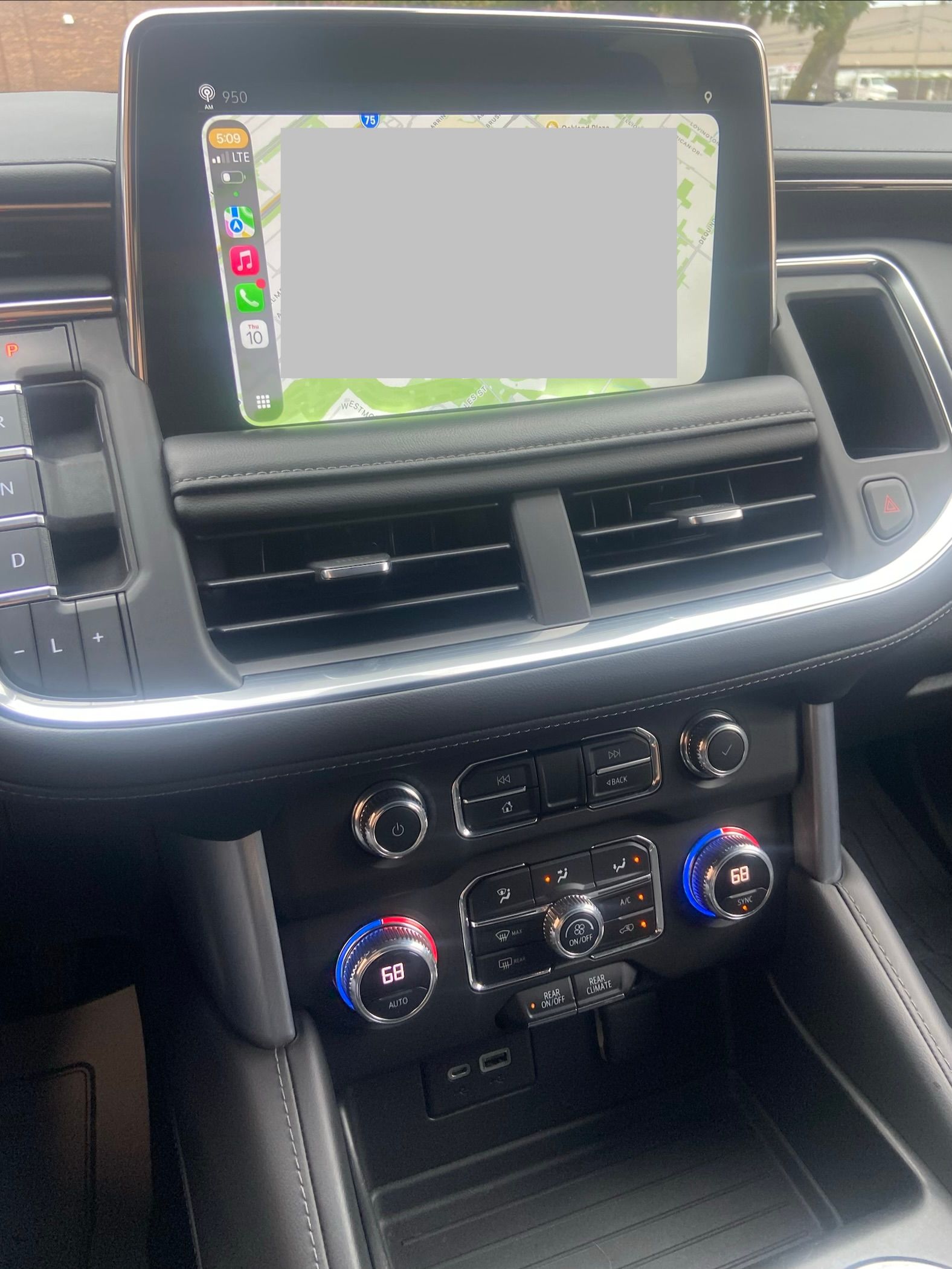 Used 2021 GMC Yukon SLE AWD/4WD image 13