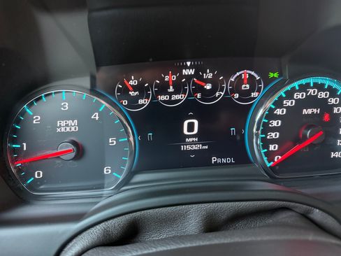 Used 2018 GMC Yukon XL Denali w/ Open Road Package AWD/4WD image 13