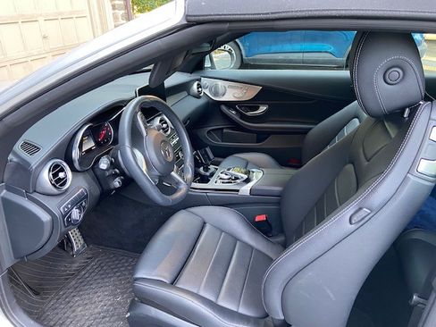 Used 2018 Mercedes-Benz C 300 4MATIC Cabriolet image 9