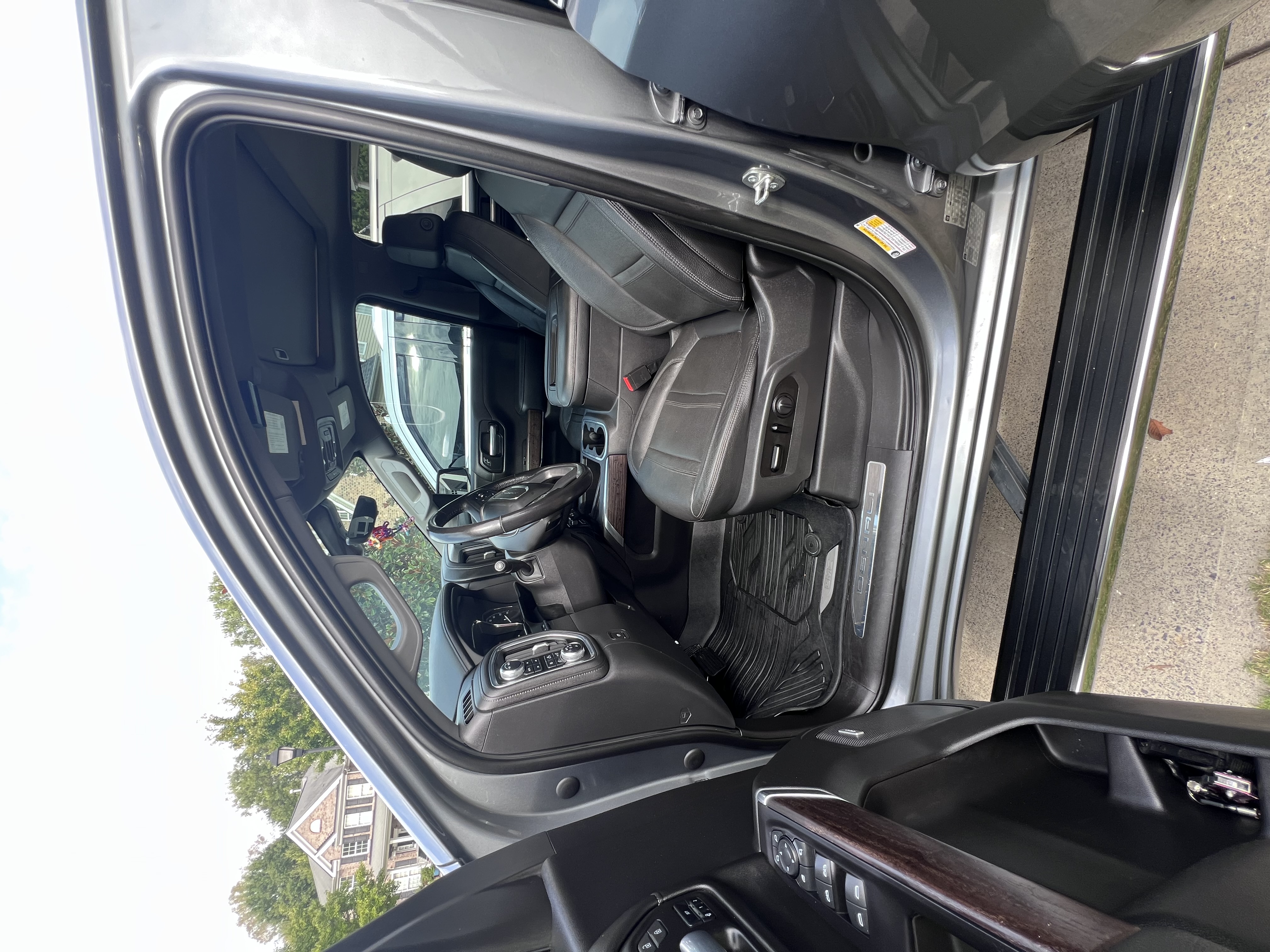 Used 2021 GMC Sierra 1500 Denali w/ Denali Ultimate Package AWD/4WD image 4