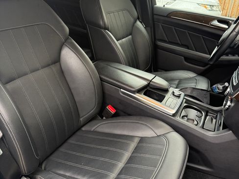 Used 2015 Mercedes-Benz GL 320 BlueTEC 4MATIC image 15