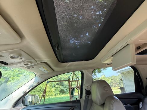 Used 2015 GMC Acadia Denali FWD image 18