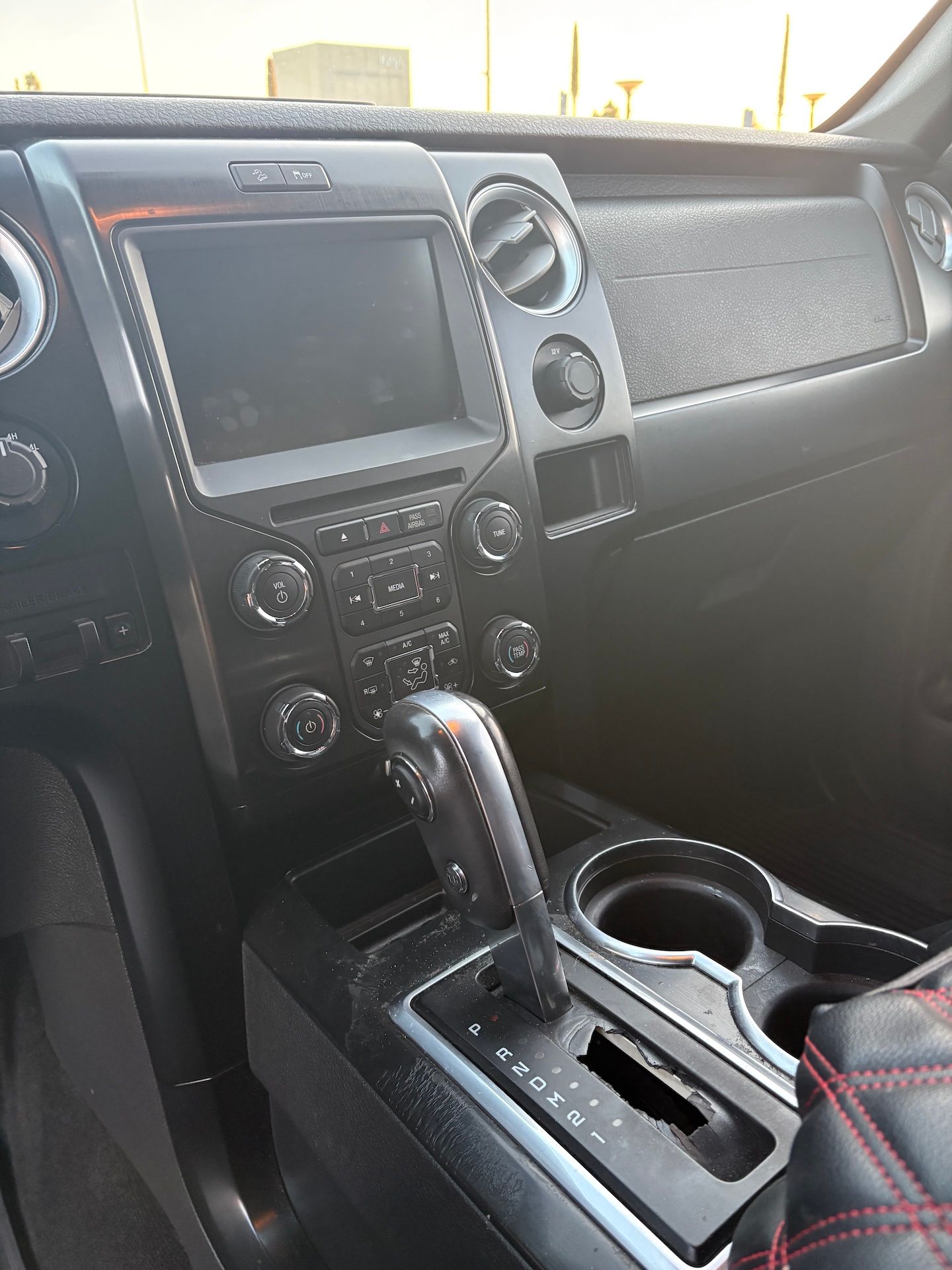 Used 2013 Ford F150 FX4 w/ Luxury Equipment Group AWD/4WD image 10
